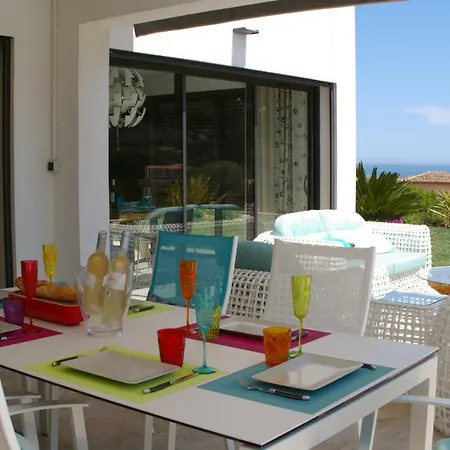 Villa Happiness